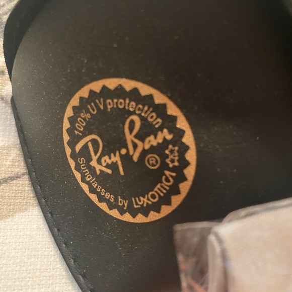 Ray Ban Chromance Black Sunglass Case w cleaning cloth New - Picture 2 of 4